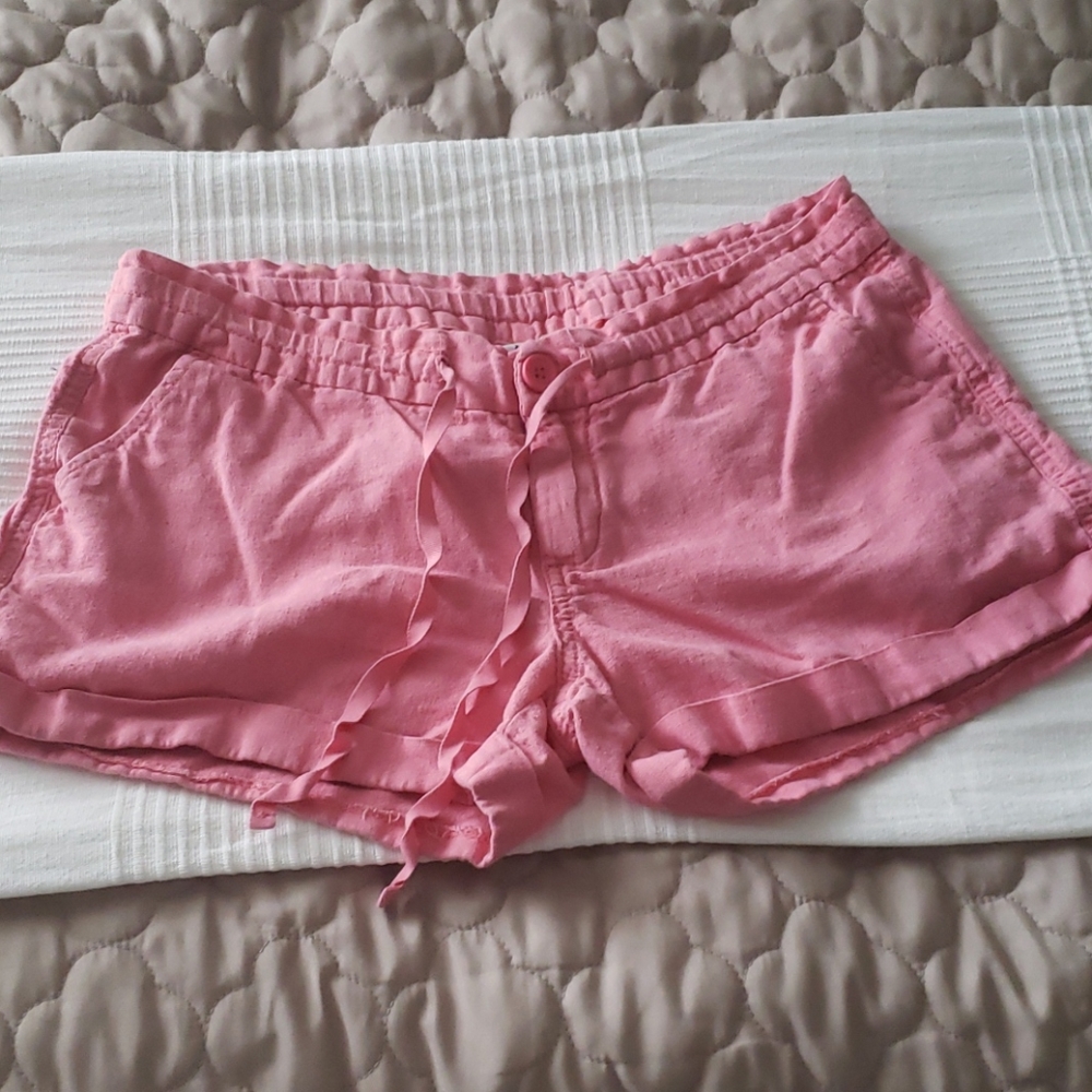 Coral shorts